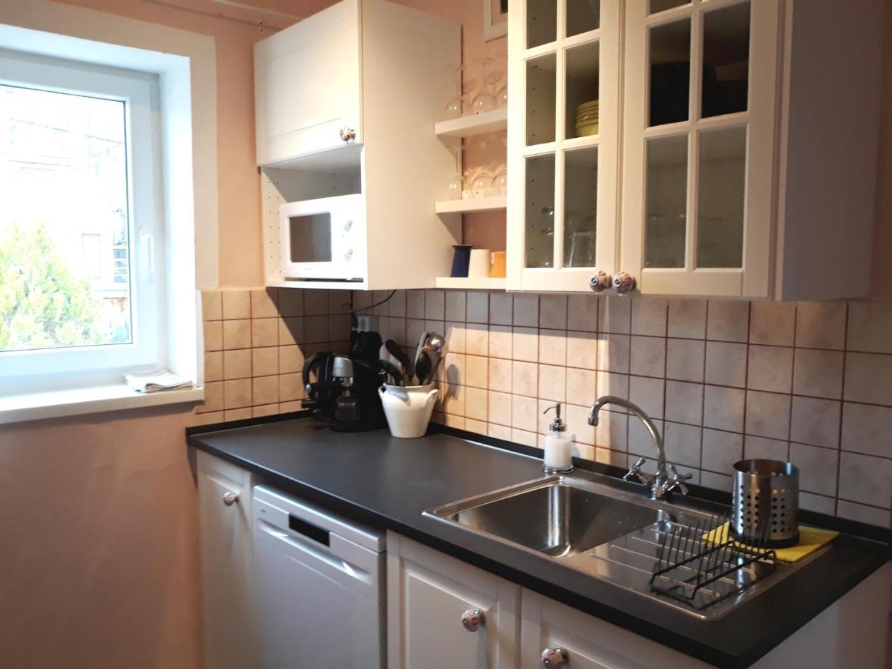 Fueloep Villa Apartmanhaz Balatonszepezd Exteriér fotografie